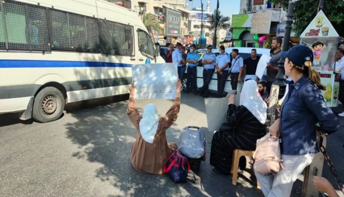 وسط انتشار أمني.. وقفة برام الله رفضًا للاعتقال السياسي