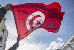 المجلس العربي يستنكر تمديد سعيّد إجراءاته الاستثنائية في تونس