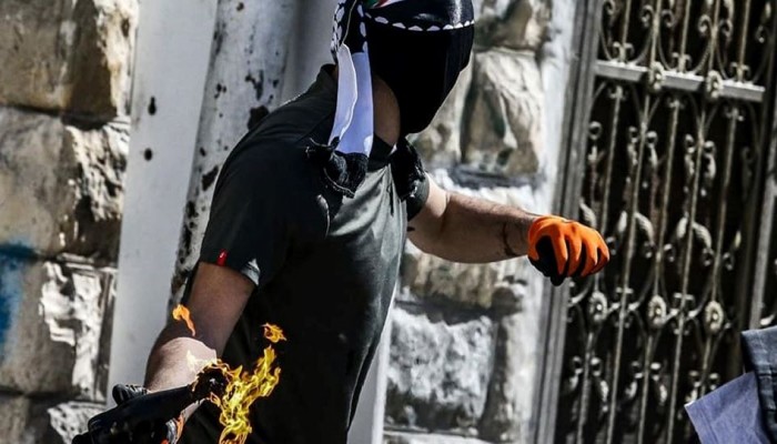 استهداف مركبات المستوطنين بالحجارة في القدس وقلقيلية