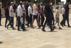عشرات المستوطنين يجددون اقتحام المسجد الأقصى
