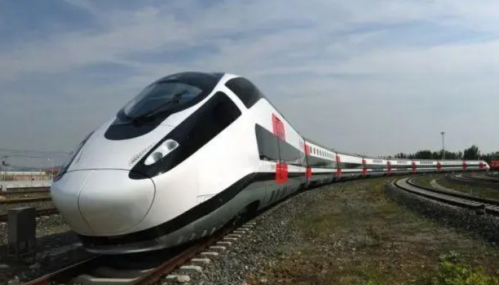 نظام الانقلاب يوقع عقد إنشاء القطار الكهربائي السريع بقيمة 23 مليار دولار