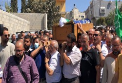 جماهير غفيرة تشيّع جثمان د. عصام الأشقر القيادي في حماس