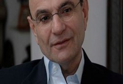 وفاة الأكاديمي الفلسطيني د. شفيق الغبرا بعد صراع مع المرض