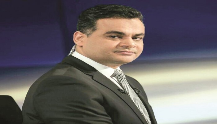 السفارة المصرية بالدوحة تحتجز جواز سفر مذيع الجزيرة أحمد طه
