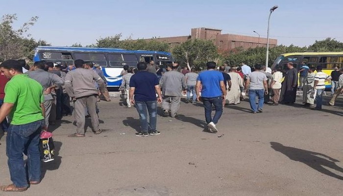 عمال شركة القاهرة للزيوت والصابون يرفضون التصفية والتشريد