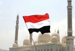 الحكومة اليمنية تطالب بضغط دولي على الحوثيين لوقف إعدام 9 أشخاص