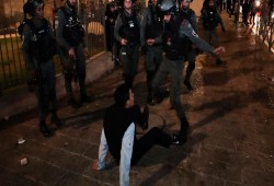 الاحتلال يشن حملة اعتقالات بالضفة والقدس