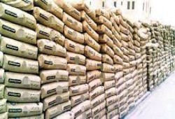 ارتفاع جديد في أسعار الإسمنت والطن يتخطى 1030 جنيها ً