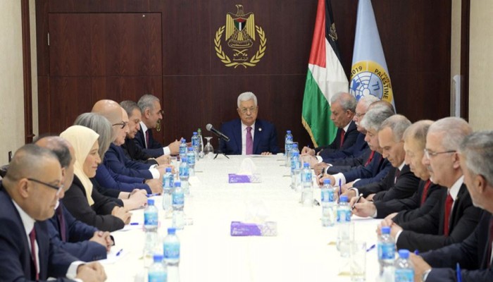 حماس تطالب بفتح تحقيق جاد في فساد مؤسسات السلطة