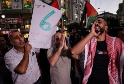 الدعوة لمسيرات غاضبة بالضفة المحتلة الجمعة نصرة للأسرى