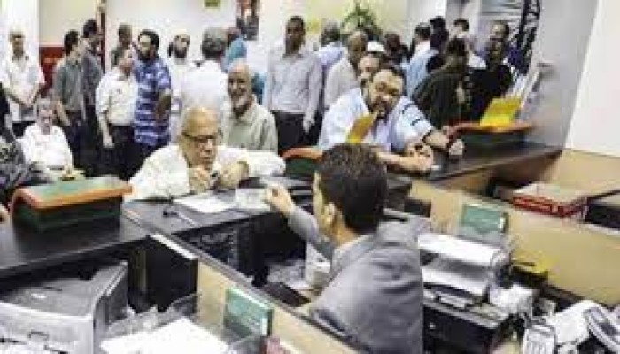 نظام الانقلاب يحظر التعيينات والترقيات في مؤسسات الدولة 6 أشهر
