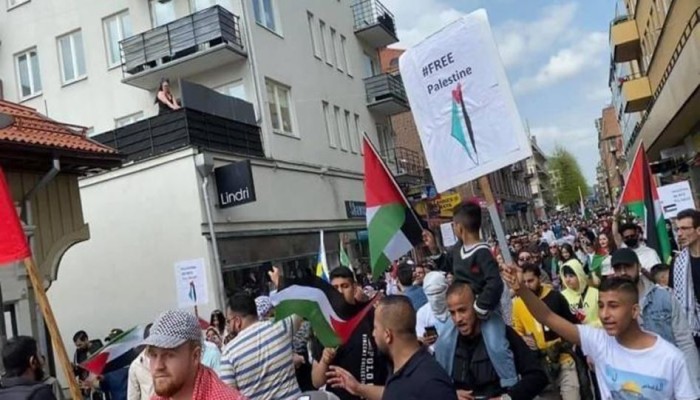 السويد.. وقفة مساندة للأسرى الفلسطينيين بسجون الاحتلال