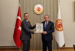 رئيس البرلمان التركي يستقبل مساعد راشد الغنوشي بأنقرة