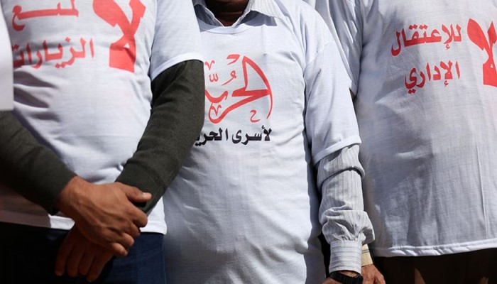 حماس تدعو للمشاركة الحاشدة في فعاليات نصرة الأسرى المضربين