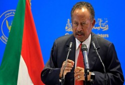 حمدوك يؤكد الالتزام بالتحول الديمقراطي في السودان