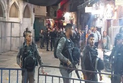 عملية طعن بالقدس المحتلة.. شهيد فلسطيني وإصابة شرطيين من جنود الاحتلال
