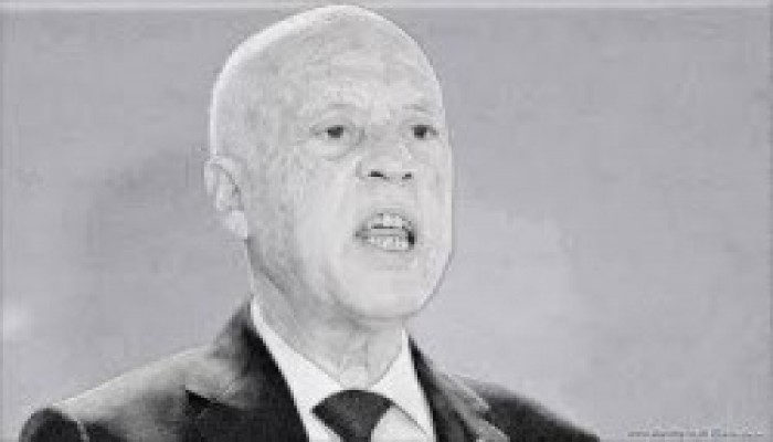 تونس.. مواطنون يهددون بإغلاق محطة بترول.. واستمرار الاحتجاجات ضد سعيّد