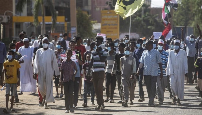 السودان.. المظاهرات تتواصل للمطالبة بعودة الحكومة المدنية