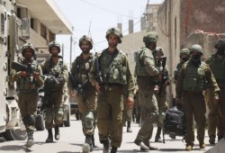قوات الاحتلال تعتقل 8 مواطنين بالضفة والقدس