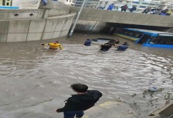 أمطار الإسكندرية تكشف عن أوضاع مأساوية صنعها فساد الانقلاب