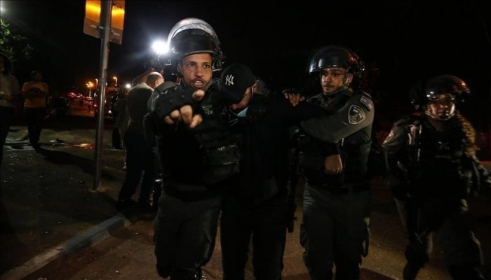 القدس المحتلة.. شرطة الصهاينة تعتدي على محتجين بحي الشيخ جراح