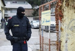 الجارديان: رئاسة فرنسا للاتحاد معضلة لمسلمي أوروبا