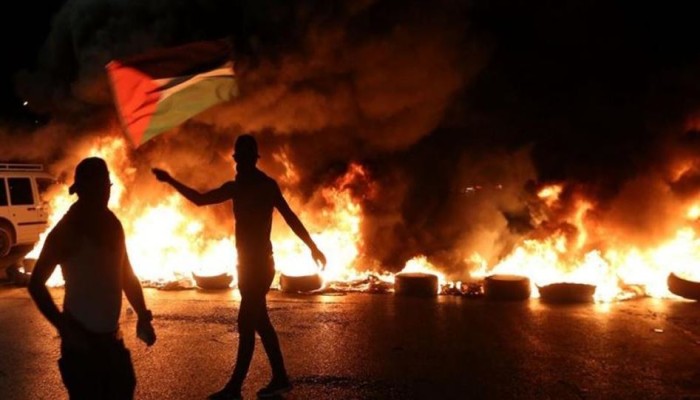 إطلاق نار صوب حاجز للاحتلال بجنين واندلاع مواجهات في الخليل