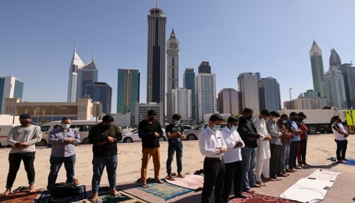 تذمر في الإمارات بسبب تغيير العطلة الأسبوعية