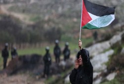 الاحتلال يقر استمرار استخدام تقنية مراقبة الفلسطينيين