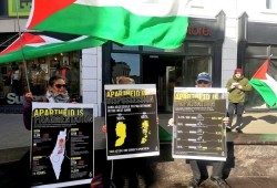 وقفات وتضامن عالمي مع الشعب الفلسطيني ضد عنصرية الاحتلال الصهيوني