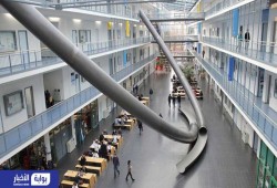 جامعة ألمانية تعتذر لطالبتين ألزمتهما بنزع الحجاب