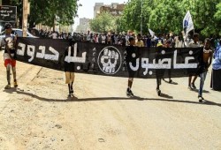 السودان.. قتيل وإصابات في مظاهرات الخرطوم