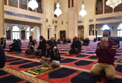 غضب على مواقع التواصل بعد منع التهجد والاعتكاف للعام الثالث