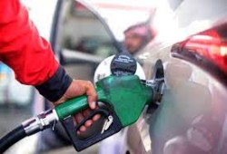 نظام الانقلاب يرفع سعر البنزين للمرة الخامسة خلال عام