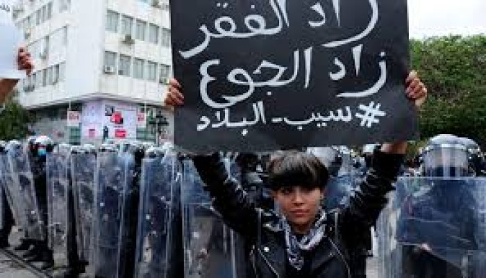 استطلاع رأي: هبوط شعبية سعيد في تونس إلى 23.2%