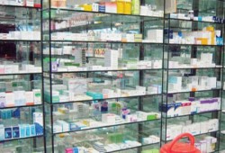 تحذيرات من وجود مضادات حيوية مغشوشة بالصيدليات