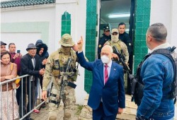 الغنوشي: الشعب التونسي قادر على استعادة الثورة.. وحياد الجيش والأمن لن يدوم