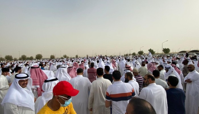 الكويت.. الآلاف يشيعون جنازة الداعية الجليل الشيخ أحمد القطان