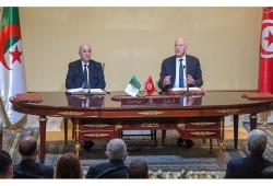 لماذا تغيّر موقف الجزائر من انقلاب قيس سعيد بتونس؟