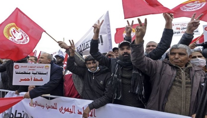 اتحاد الشغل التونسي يقود إضرابا عاما ضد قيس سعيّد