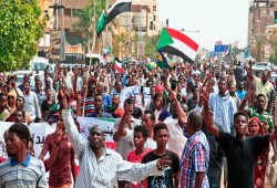 مظاهرات بالسودان تطالب بإسقاط حكم العسكر