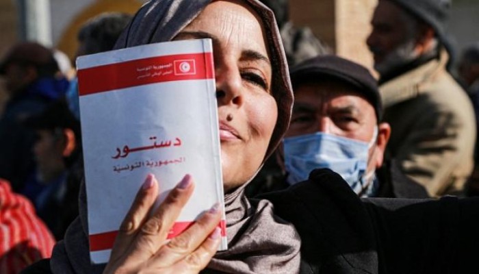 منظمات تونسية تؤكد رفضها دستور سعيّد وتواصل التحركات الميدانية