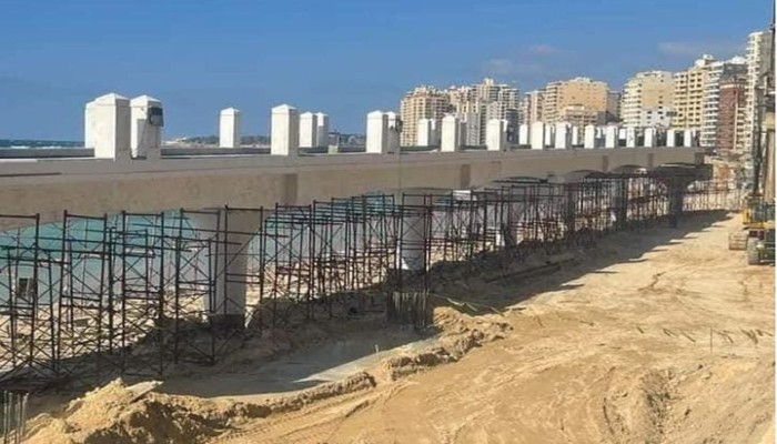 جريمة جديدة لنظام الانقلاب.. جسر يهدد ساحل الإسكندرية الجميل