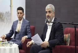 مشعل: فلسطين قضية الأمة المركزية والتطبيع شر مستطير