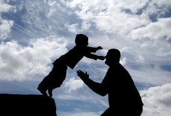 ابنك وثقته بنفسه.. خطوات عاجلة