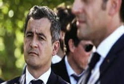 فرنسا.. وزير الداخلية يعد قائمة طويلة من الأئمة المسلمين لترحيلهم