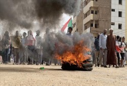 مظاهرات بالسودان تطالب بالحكم المدني