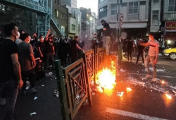 تواصل المظاهرات في إيران