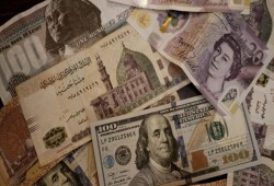 الدولار يسجل 36 جنيهاً للبيع في السوق السوداء