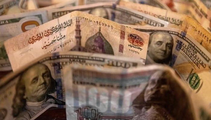 سعر صرف الدولار يقفز إلى 27 جنيها في مصر
